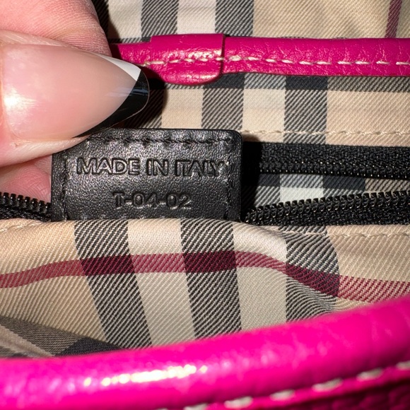 💕 Authentic Burberry pink leather shoulder bag & dust bag - Picture 7 of 10
